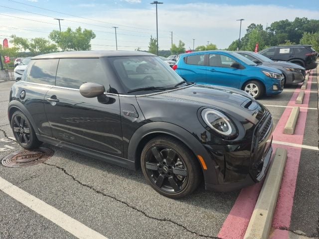 2023 MINI Cooper S Base