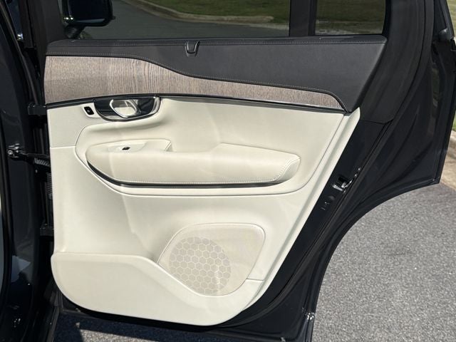 2021 Volvo XC90 T6 Inscription