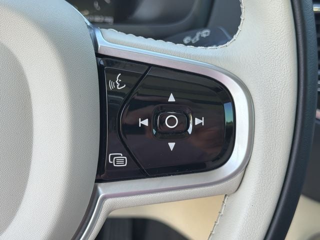 2021 Volvo XC90 T6 Inscription
