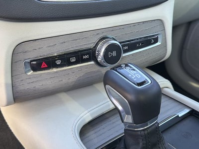 2021 Volvo XC90 T6 Inscription